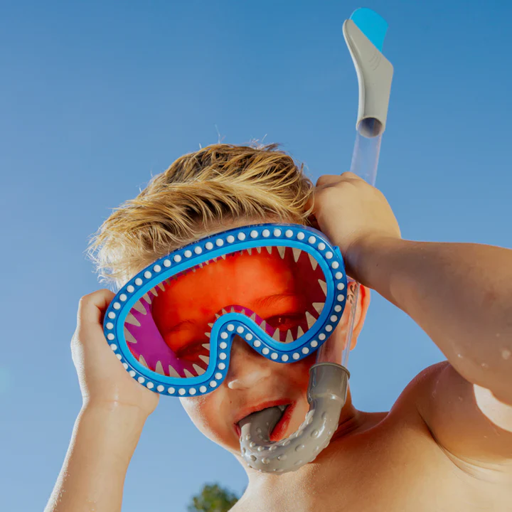 Bling2O Chewy Shark Attack Mask - Image 5