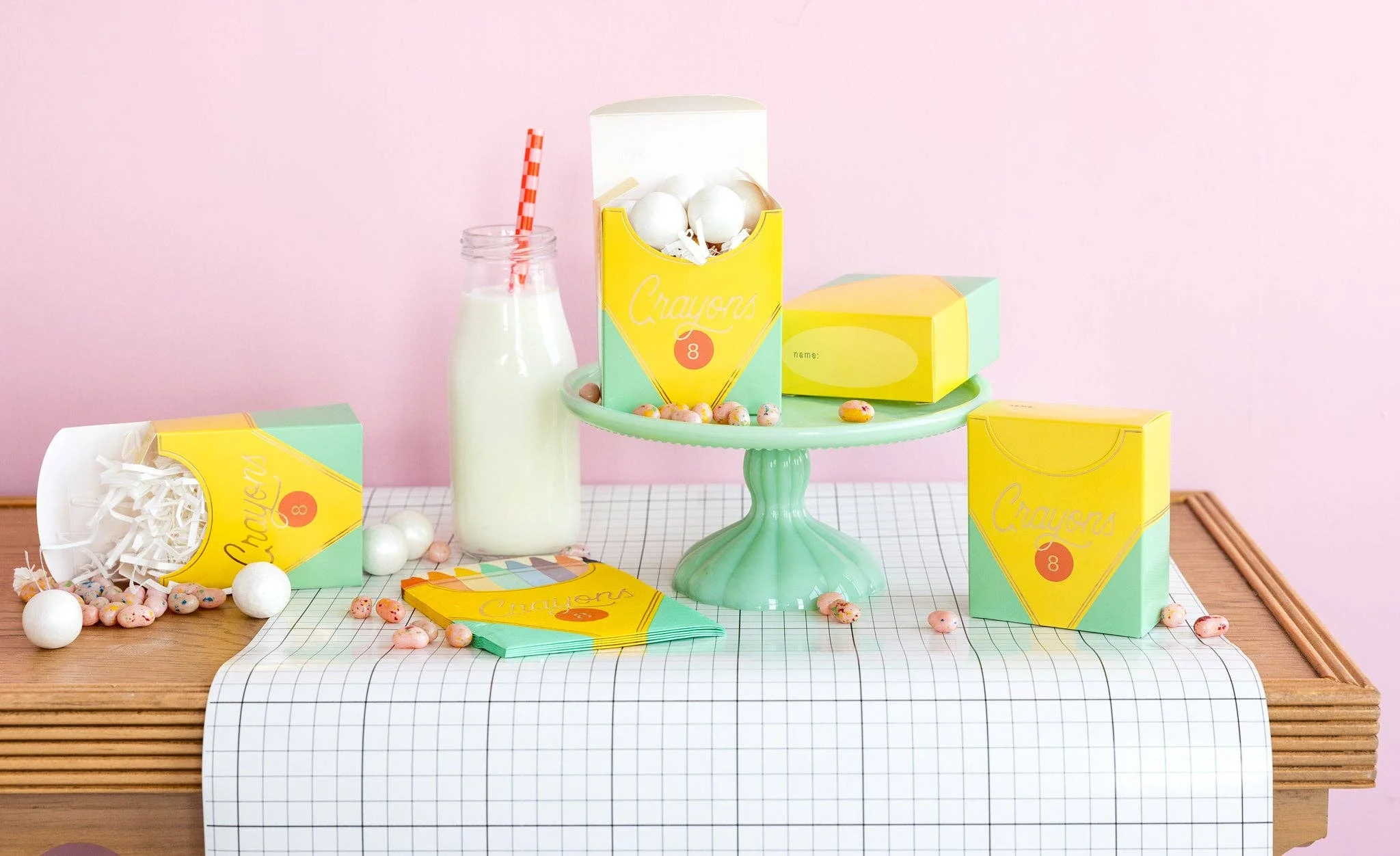 BTS1008 - Occasions by Shakira - Crayon Treat Boxes - Image 4