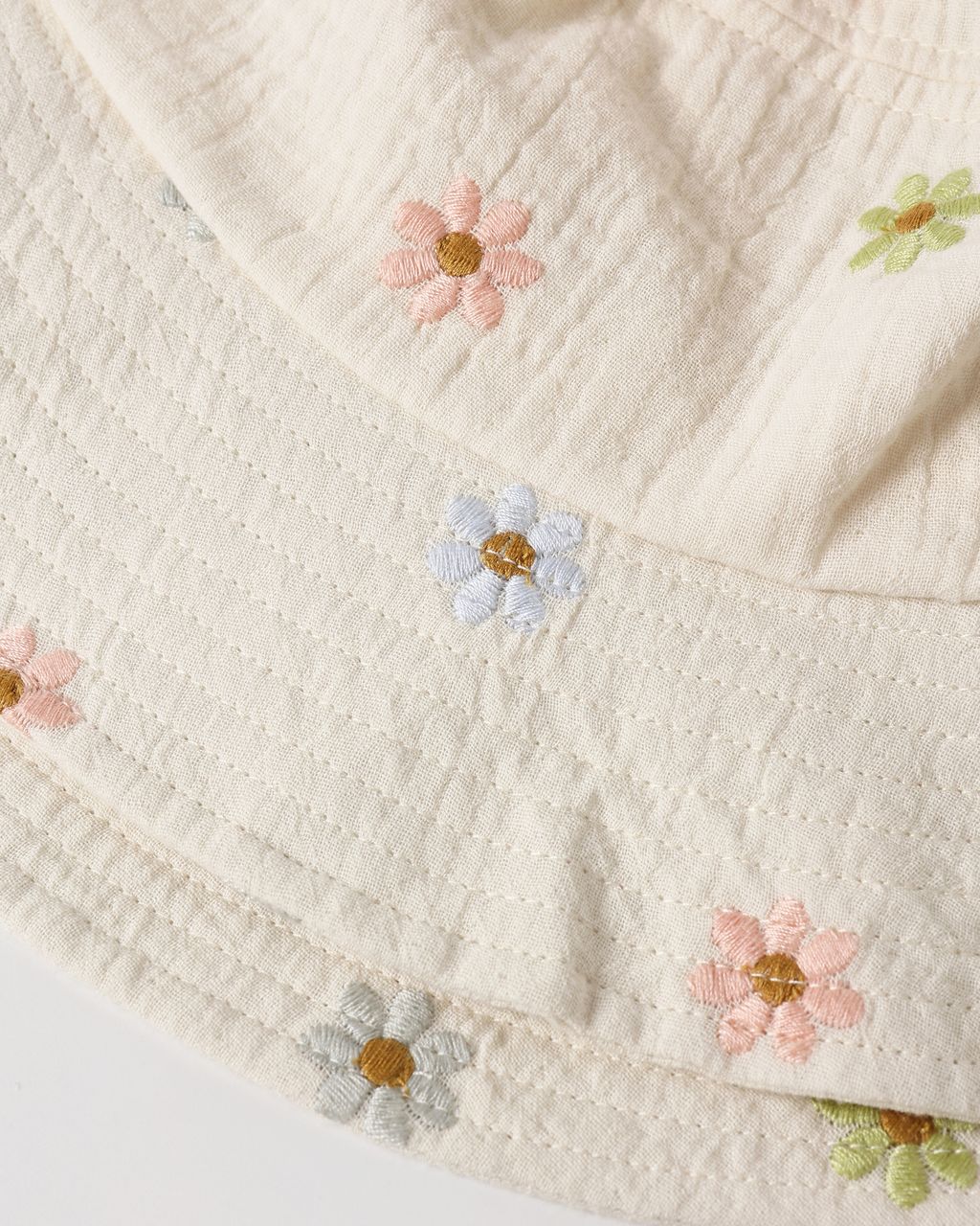 BUCKET HAT EMBROIDERED DAISIES - Image 7