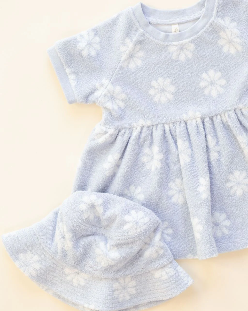 RYLEE + CRU BUCKET HAT PERIWINKLE DAISY - Image 4