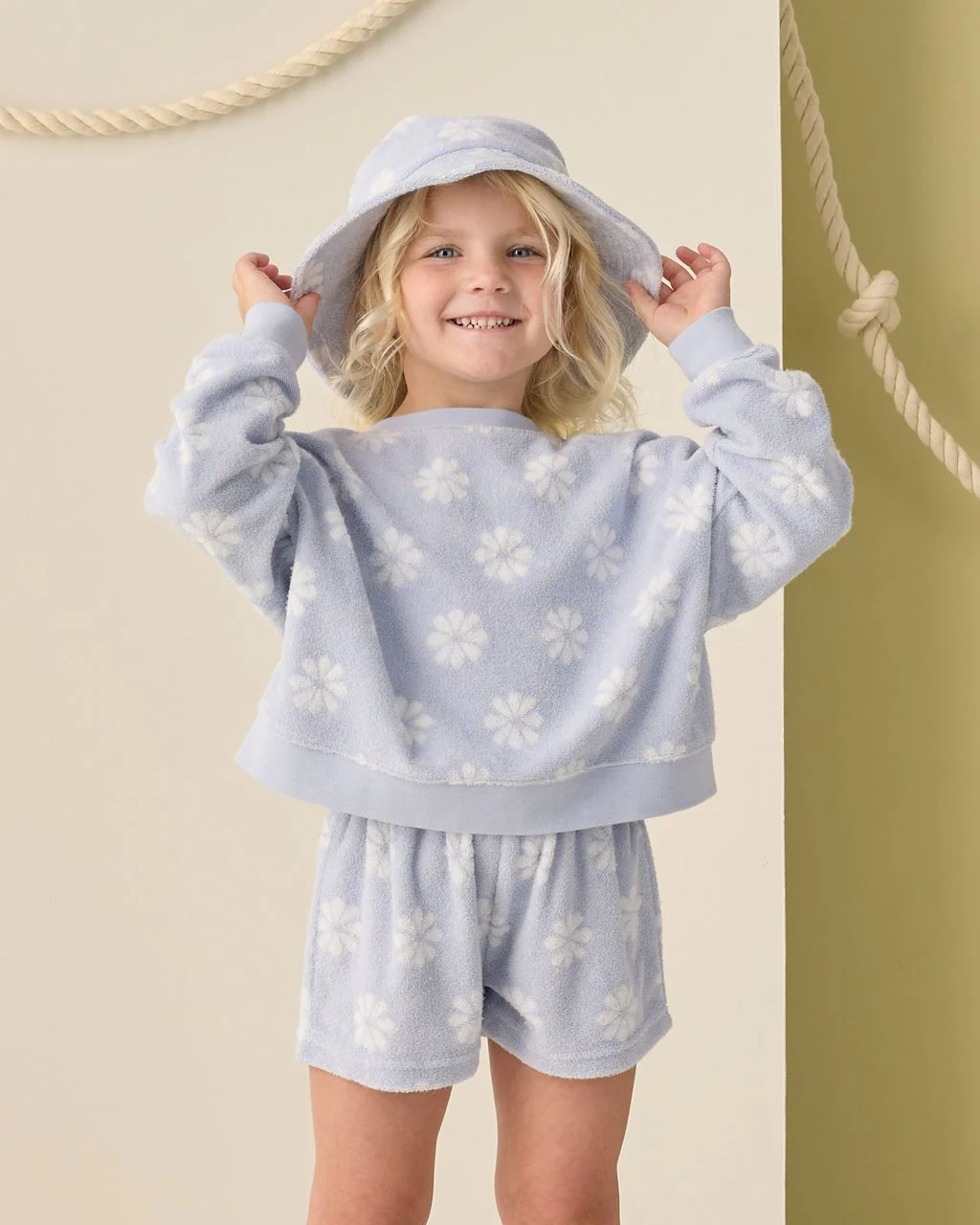 RYLEE + CRU BUCKET HAT PERIWINKLE DAISY - Image 5
