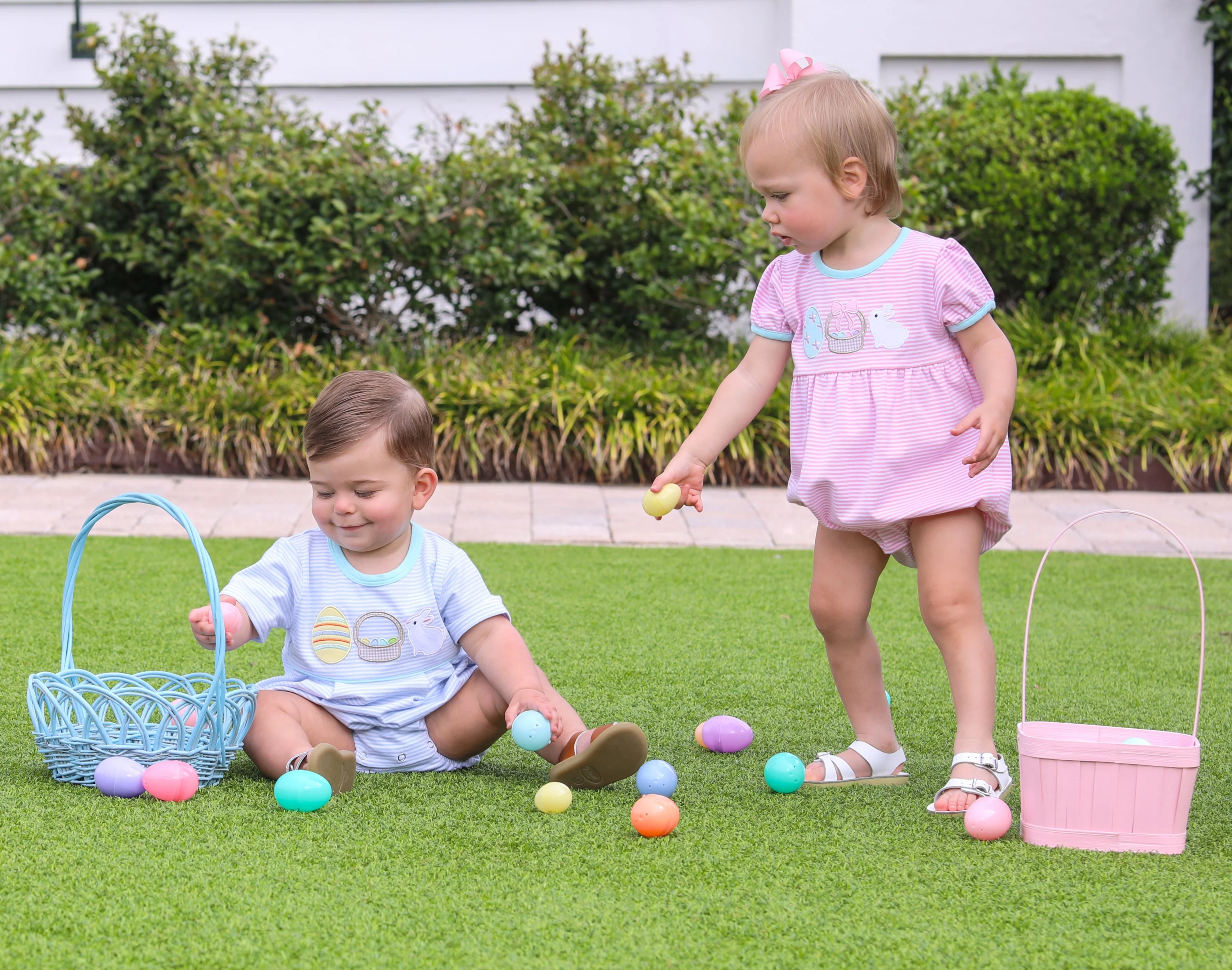 Trotter Street Kids Bunnies & Baskets Bubble - Blue - Image 3