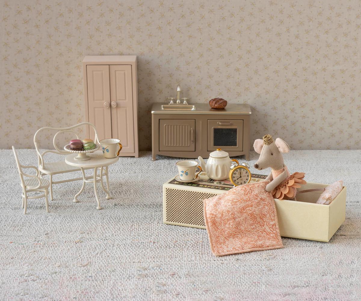 Cafe Set, Mouse Small - Off White - Image 4
