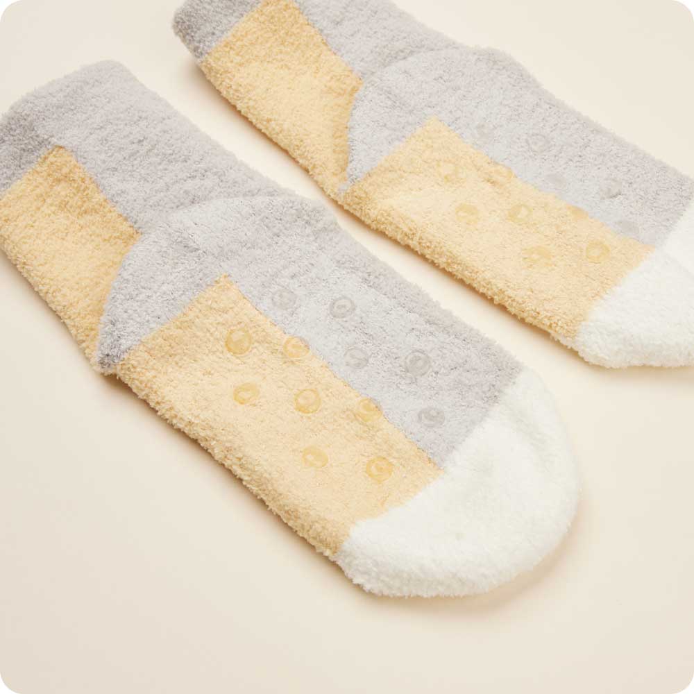Warmies Calico Cat No-Slip Socks - Image 10
