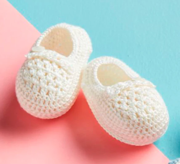 CROCHET BABY BOOTIES - Image 4