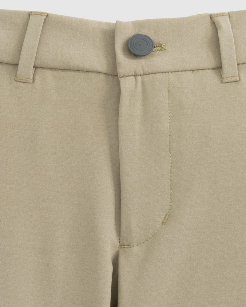 Johnnie-O Mulligan Jr. Performance Shorts Light Khaki - Image 2