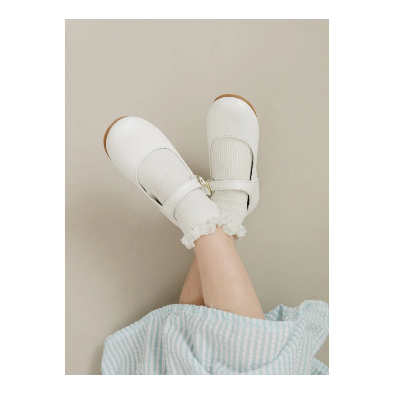 L'Amour Rebecca Dressy Flat Pearlized White - Image 4