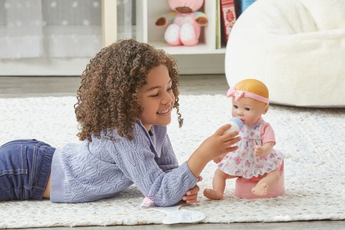 Madame Alexander Potty Pals Baby™ - Image 7