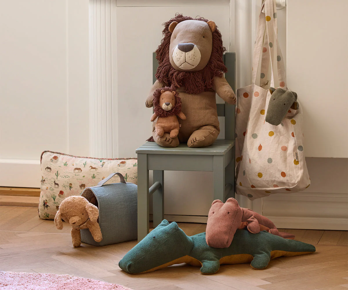 Maileg Pet Carrier - Dusty blue - Image 3