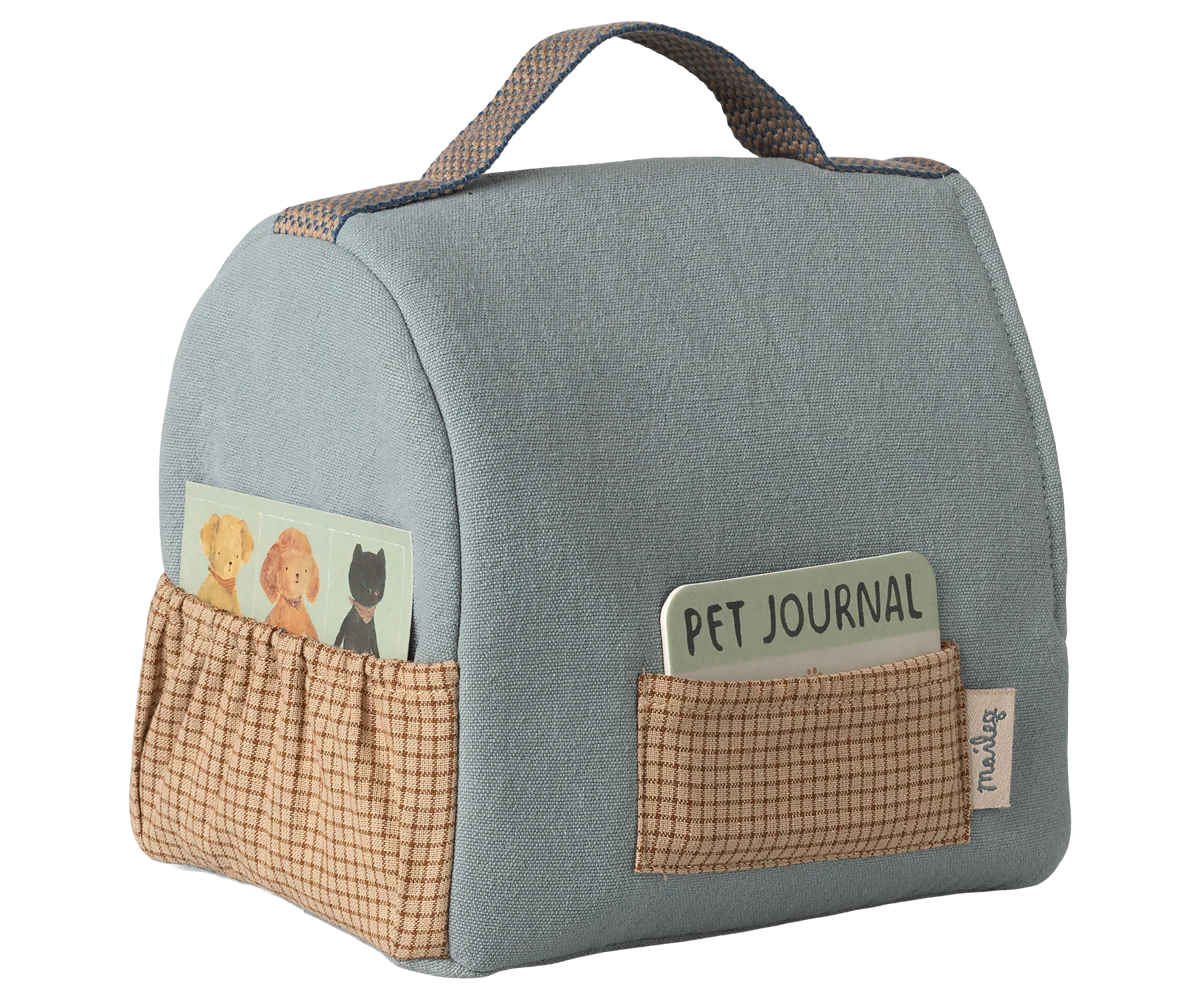 Maileg Pet Carrier - Dusty blue - Image 4