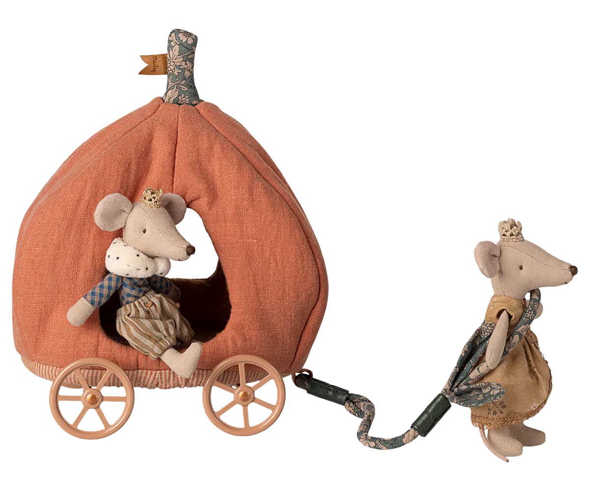Maileg Pumpkin Carriage - Mouse - Image 4