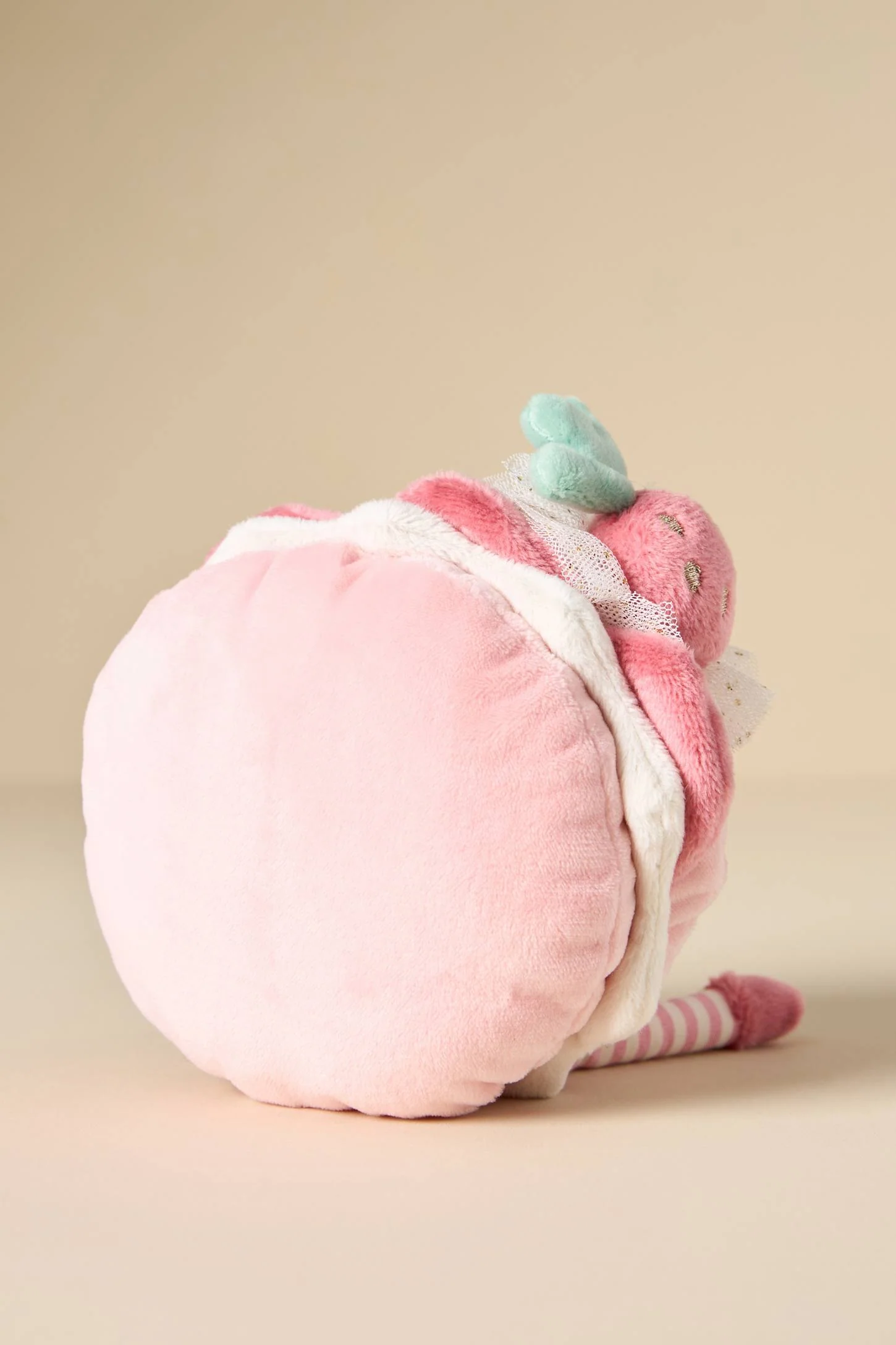 Mon Ami Foodie Friend Plush Kids Toy - Sweet Marie Macaron - Image 3