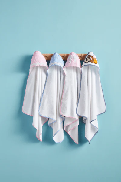 Pink Ric-Rac Hooded Towel - Image 3