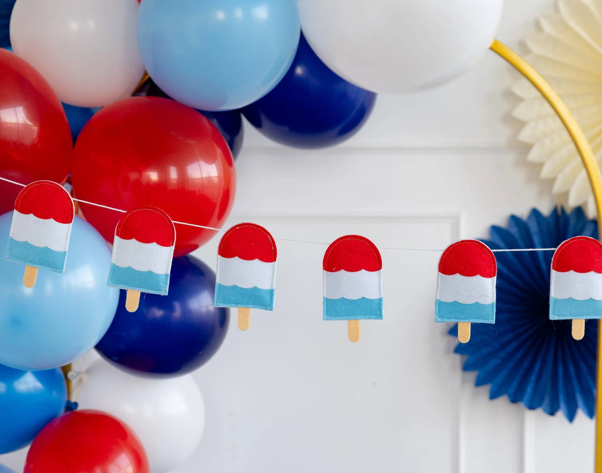 PLHB217 - Popsicle Puffy Felt Banner - Image 2