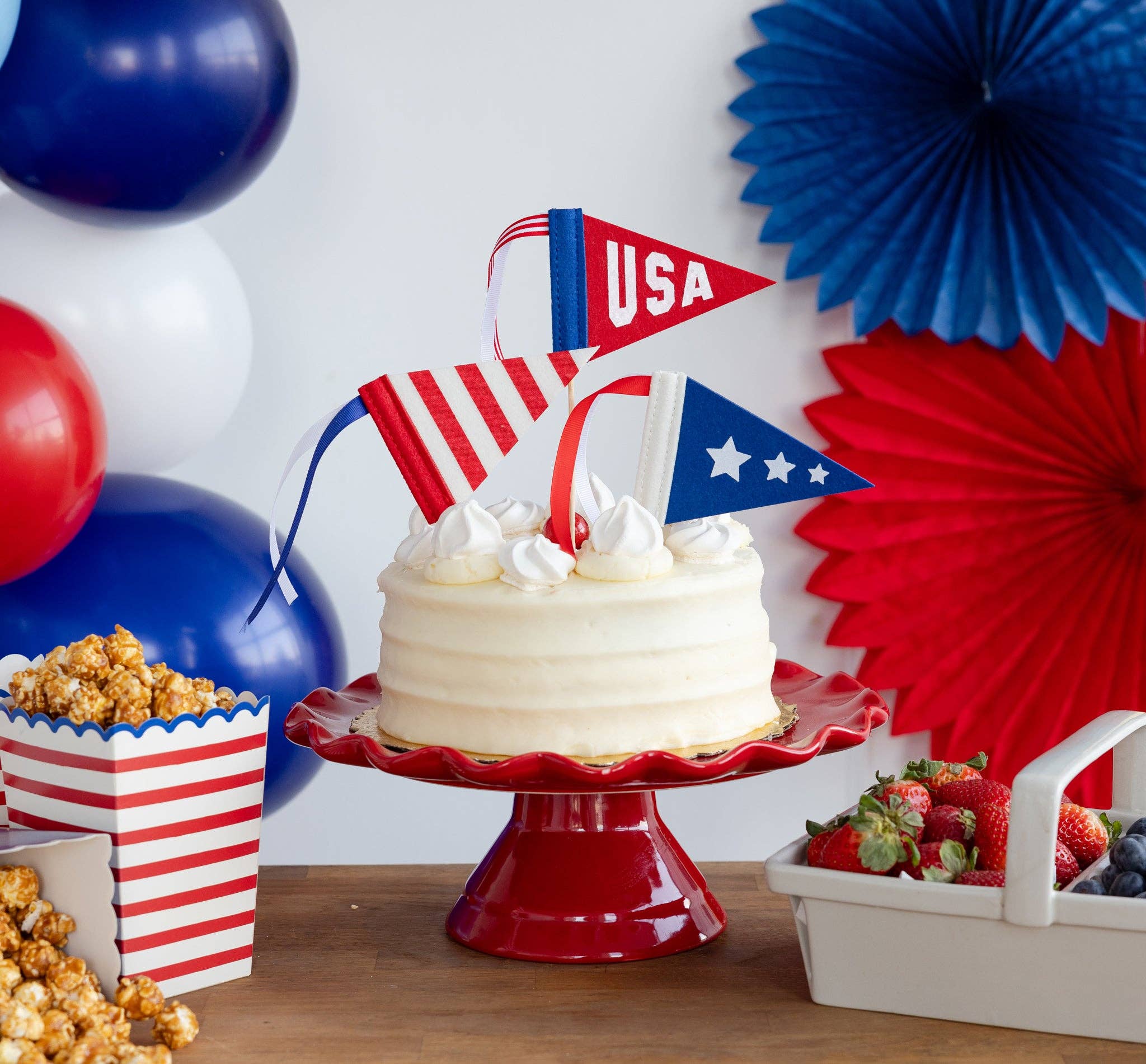 PLHB218 - Americana Felt Pennant Set - Image 2