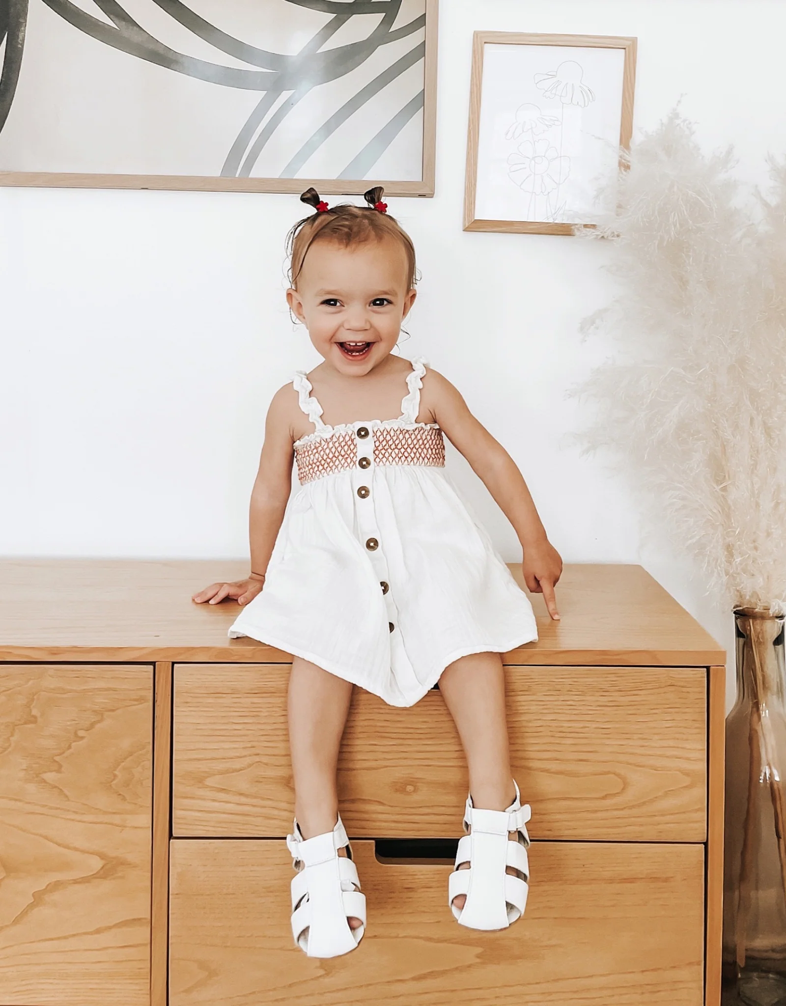 Robeez- Lacey First Kick Sandals White - Image 2