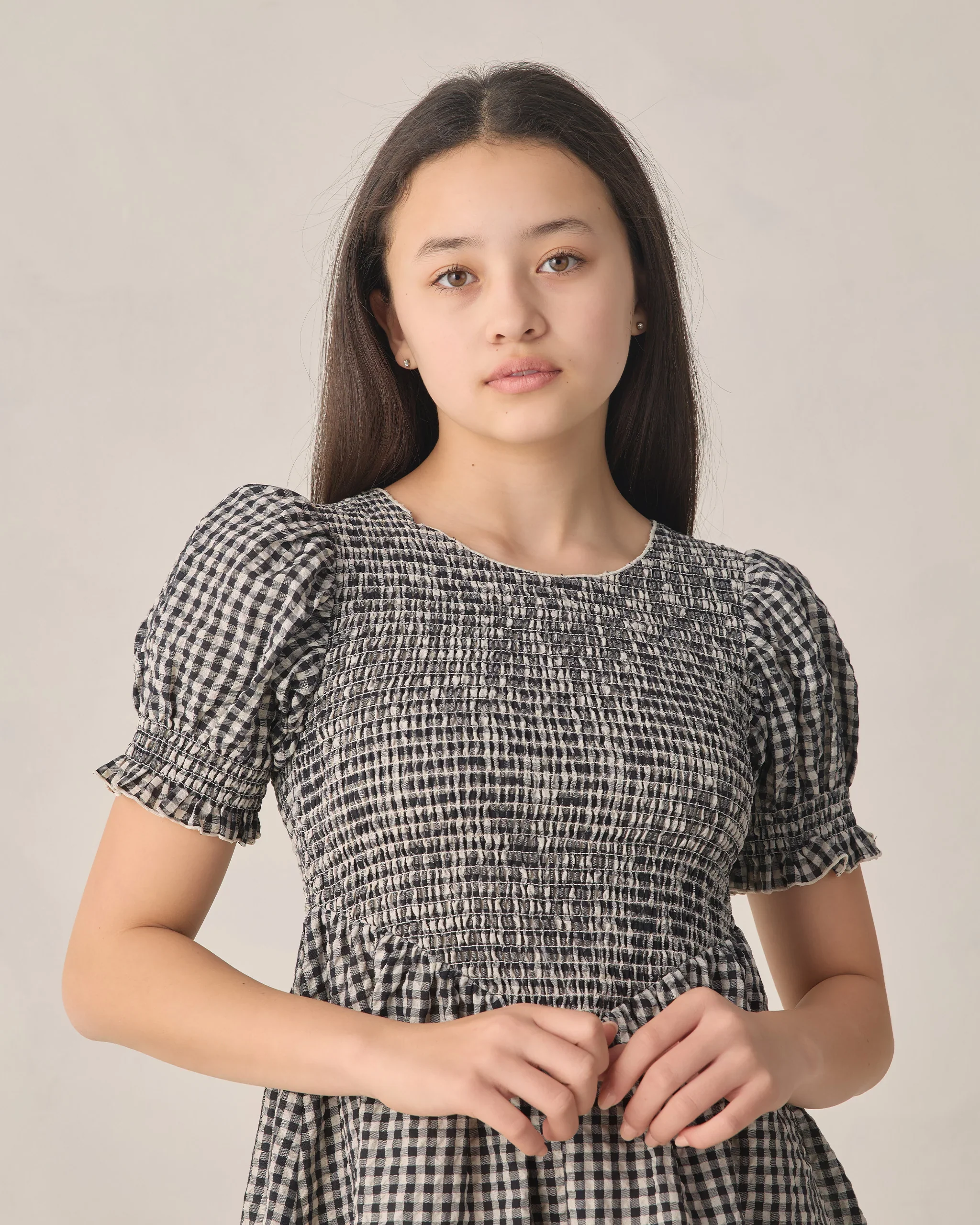 RYLE + CRU TEEN LOUISE DRESS BLACK CHECK - Image 3