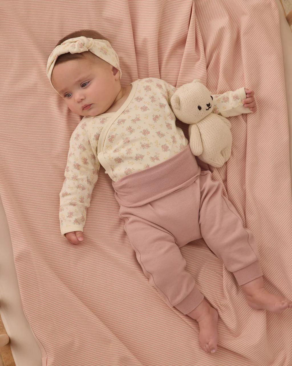 Quincy Mae Side Snap Bodysuit || Flower Field - Image 7