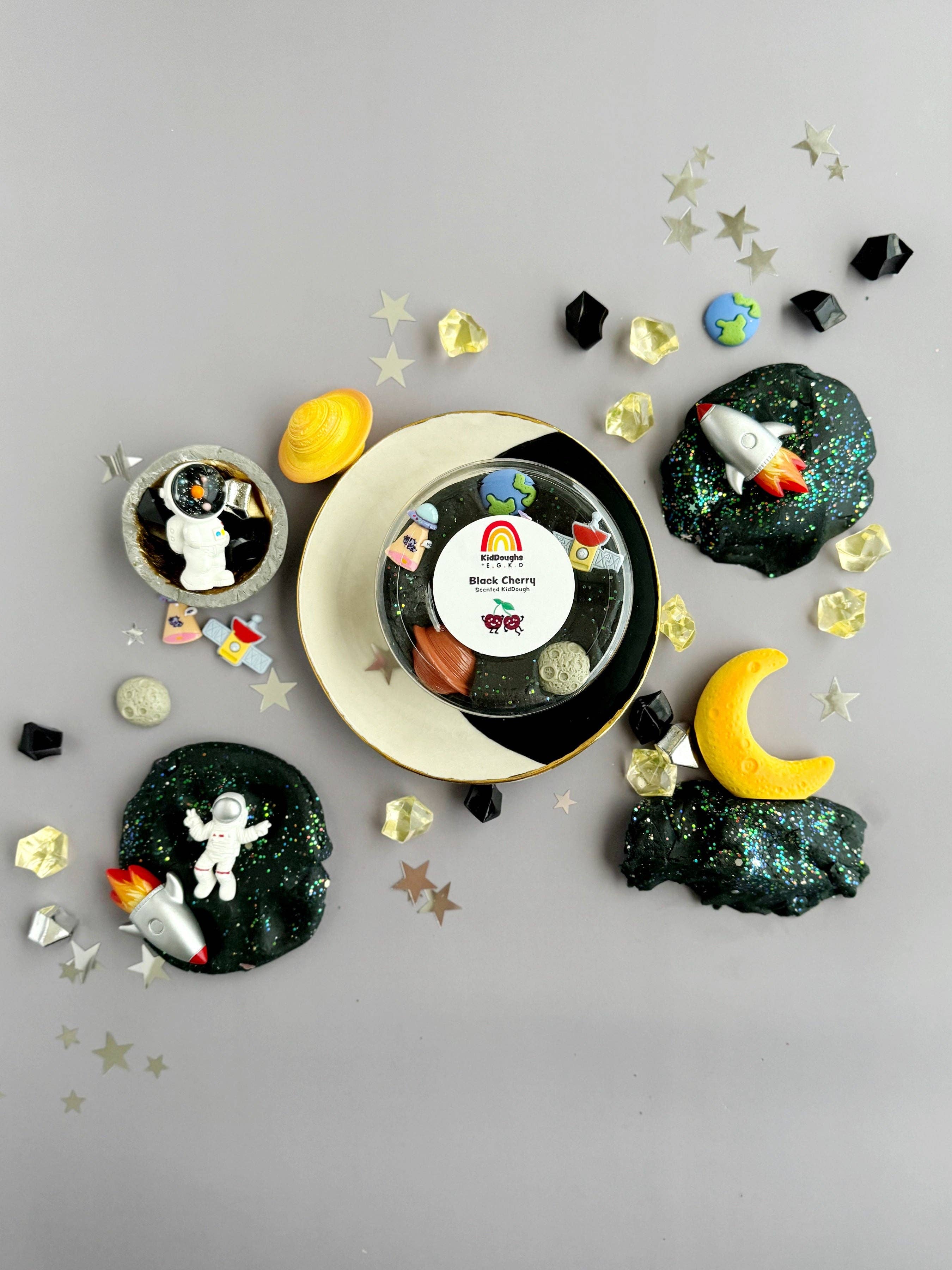 Space KidDough Play Kit - Image 2