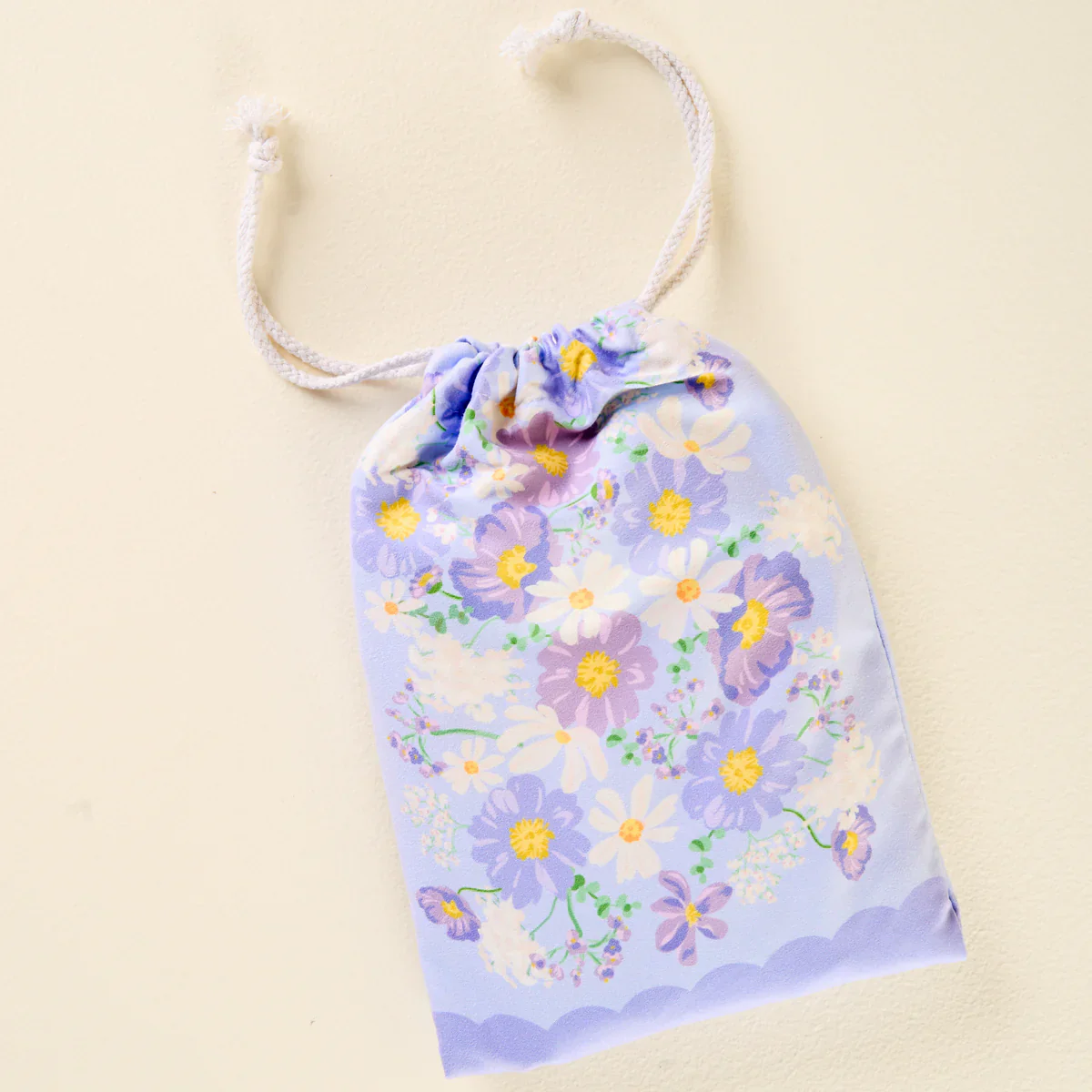 The Darling Effect - Bouquet Beauty Purple XL Quick-Dry Beach Towel - Image 3