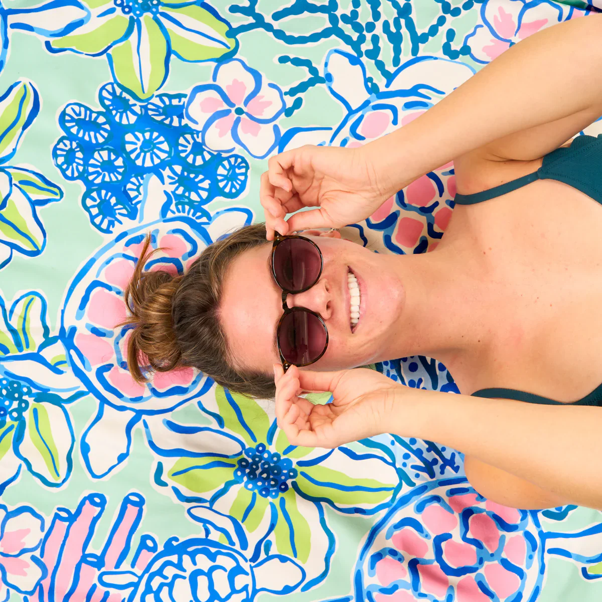The Darling Effect - Coastal Cove XL Quick-Dry Beach Towel - Image 3