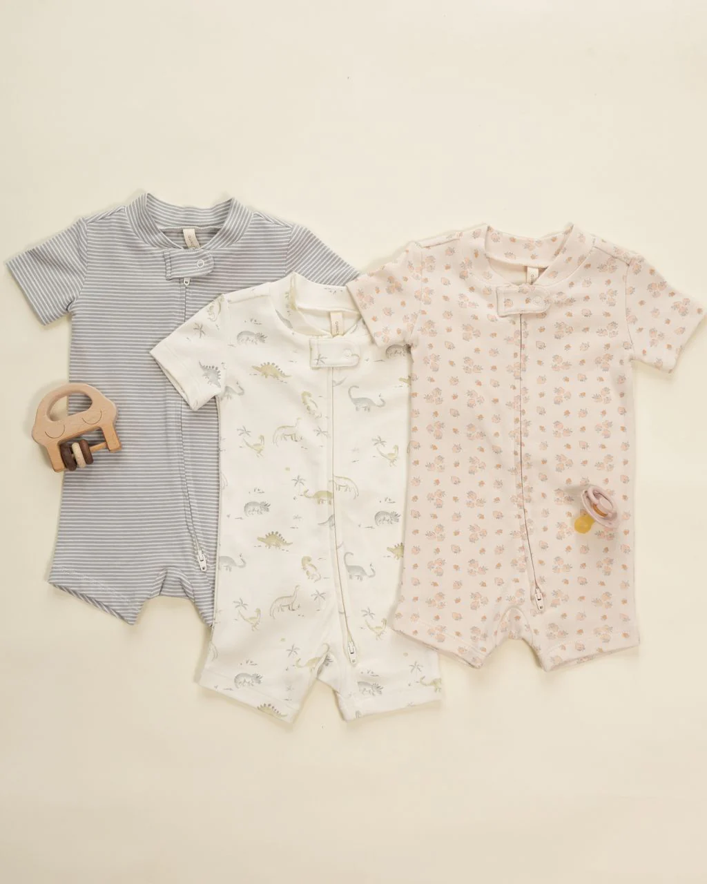 Quincy Mae Zip Short Sleeve Sleeper || Sage Micro Stripe - Image 2